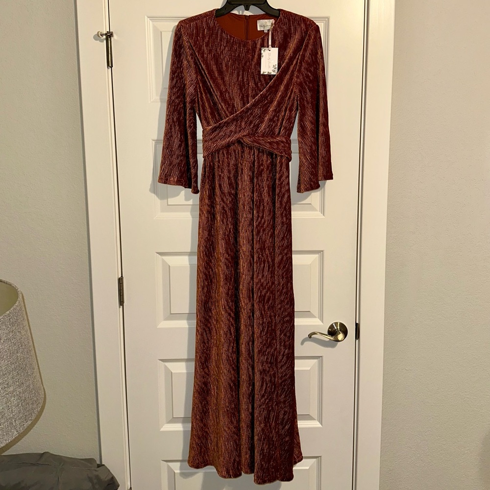 NWT- Dainty Jewells Rust Velvet Maxi Dress - Picture 1 of 6